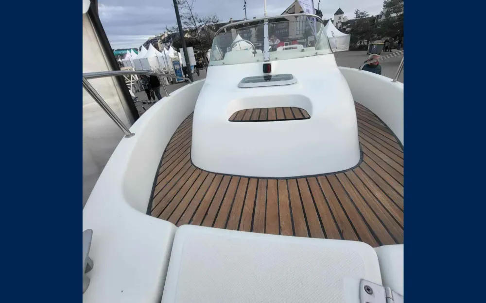 slider 7 Jeanneau Cap Camarat 5.5 WA