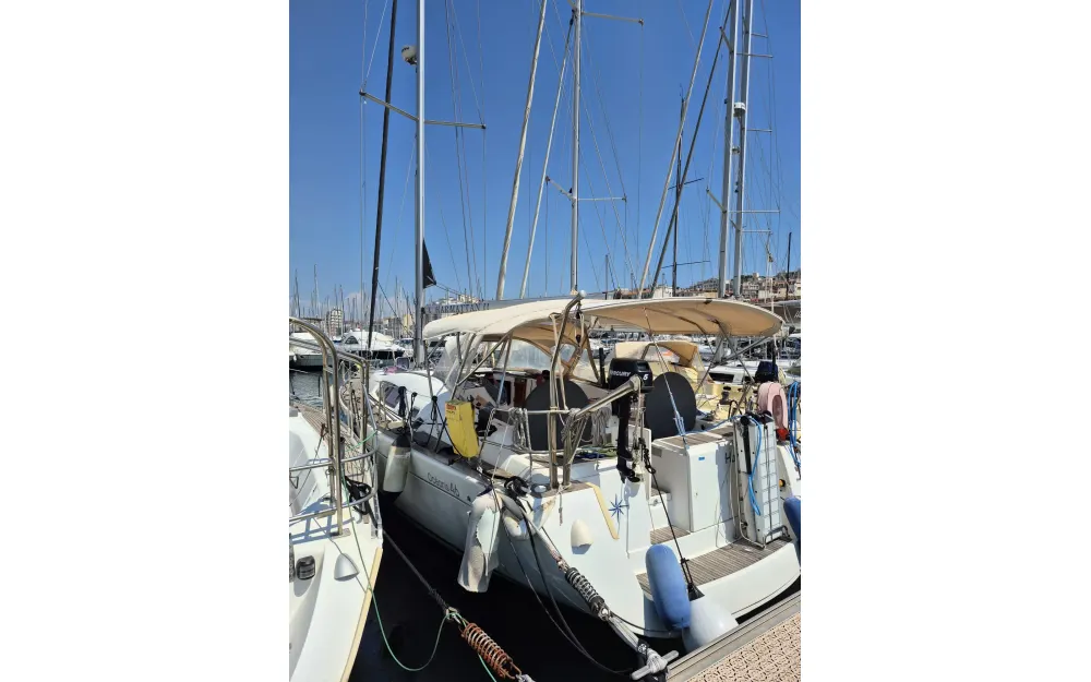 slider 1 Beneteau Oceanis 46