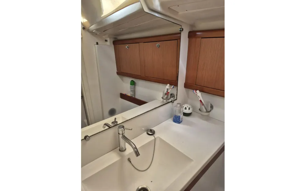 slider 7 Beneteau Oceanis 46