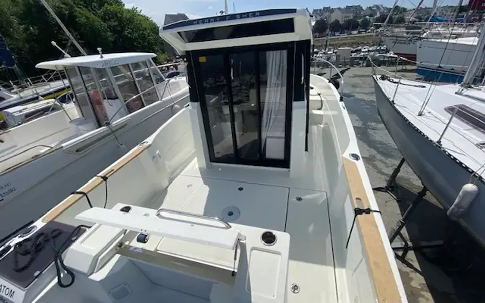 slider 2 Jeanneau Merry Fisher