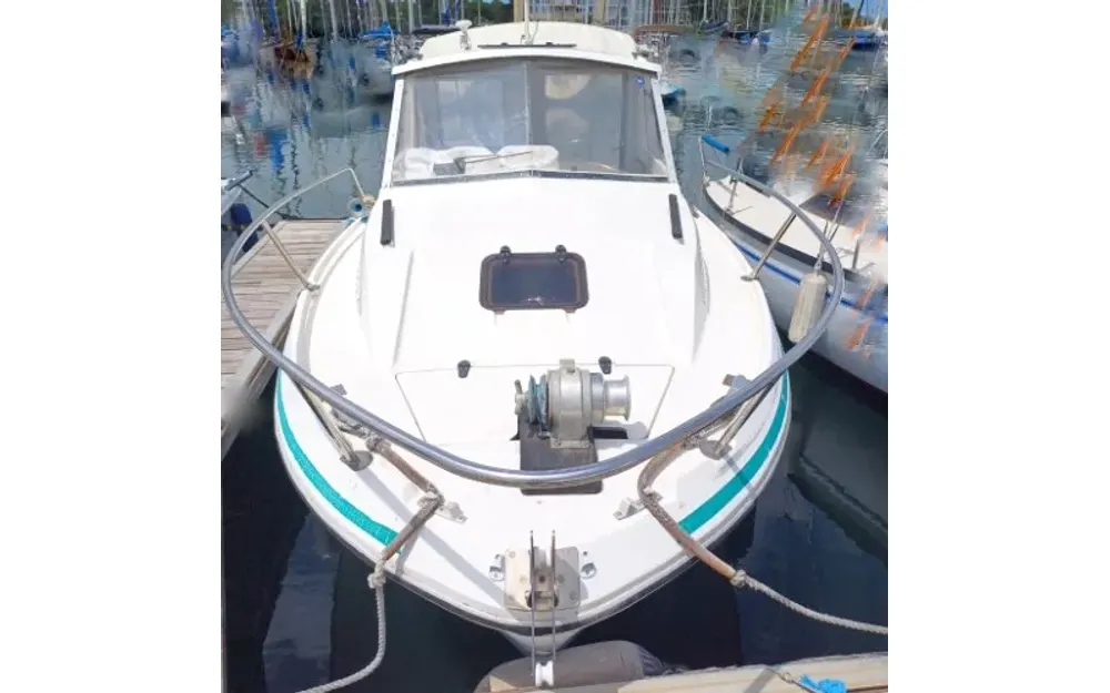 slider 0 Beneteau Antares 640