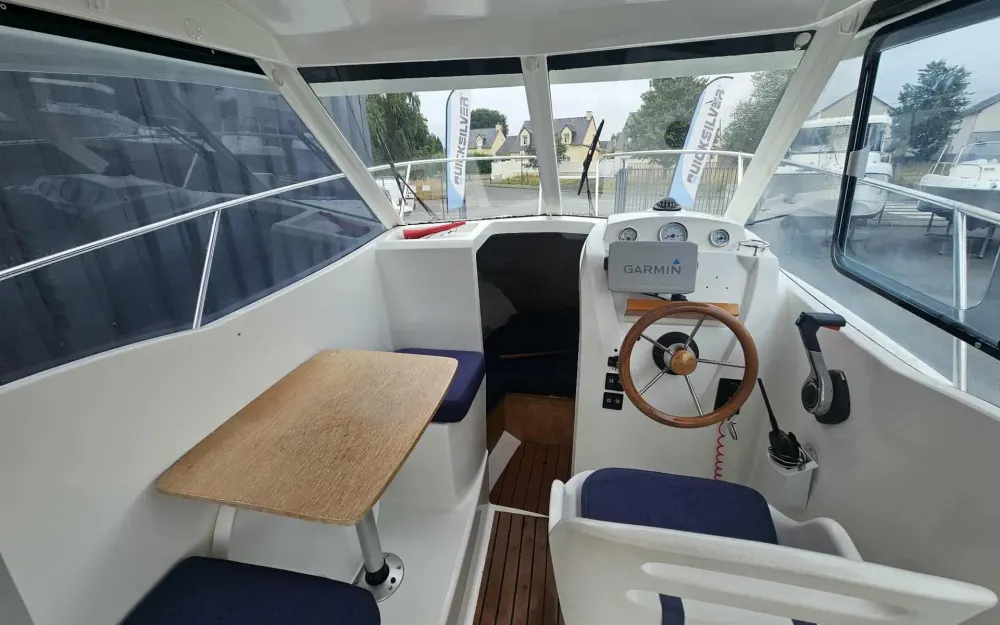 slider 4 Beneteau Antares 580