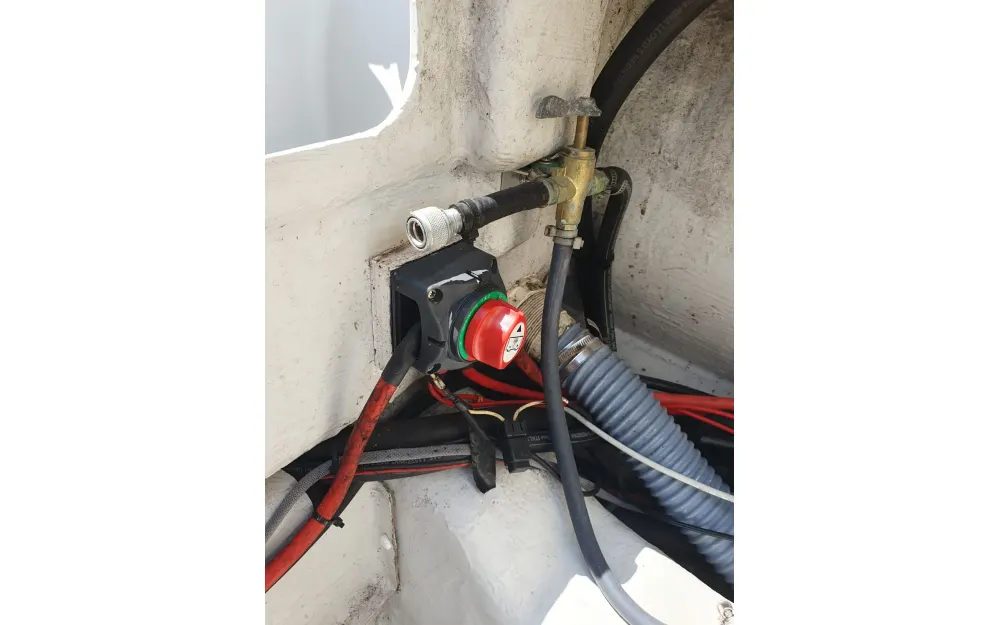 slider 13 Zar Formenti Zar 57 Welldeck