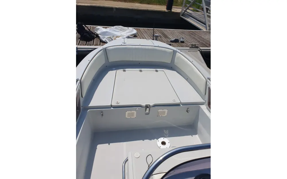 slider 21 Zar Formenti Zar 57 Welldeck