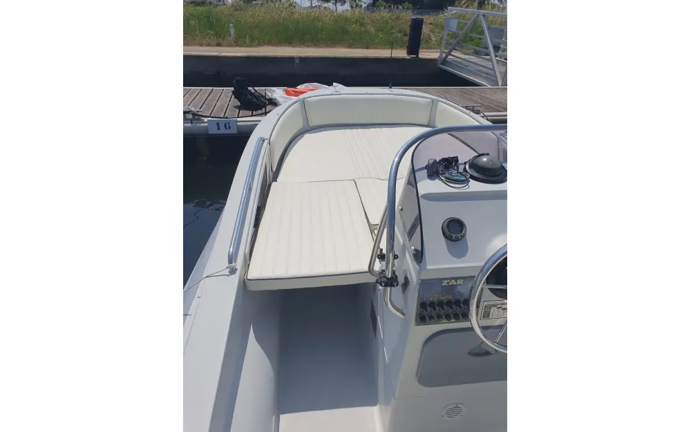 slider 5 Zar Formenti Zar 57 Welldeck