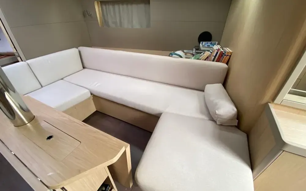 slider 13 Beneteau Oceanis 41.1