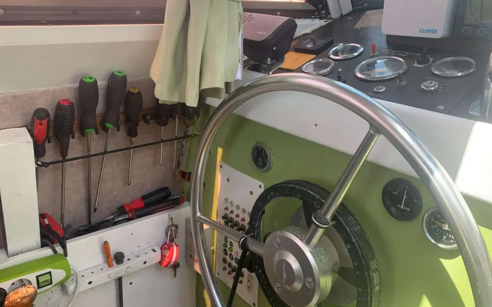 slider 17 Beneteau Evasion 32