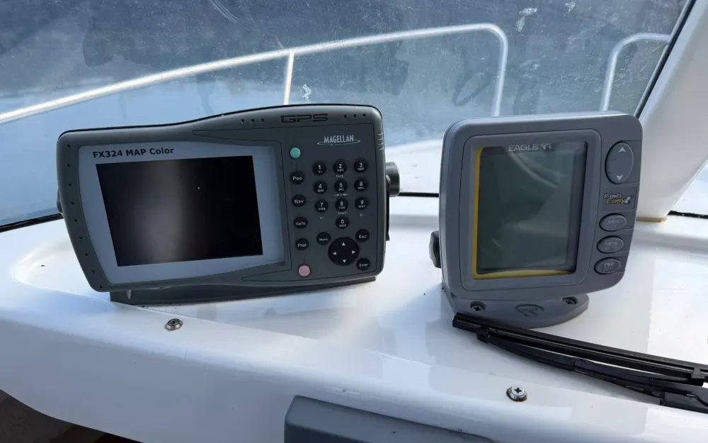 slider 5 Quicksilver  540 Pilothouse