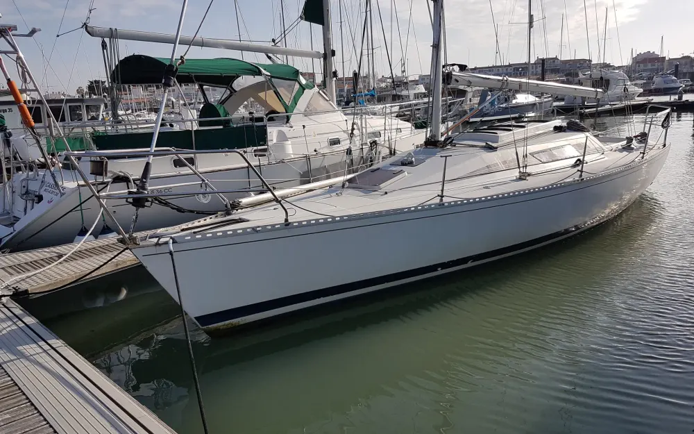 slider 4 Beneteau First Class 10