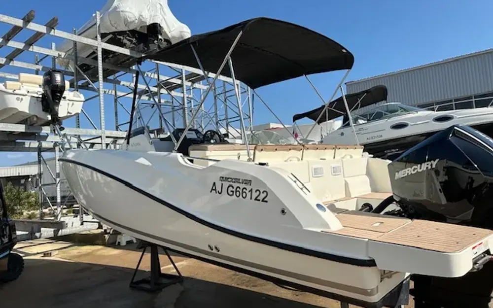 slider 0 Quicksilver Activ 675 Open