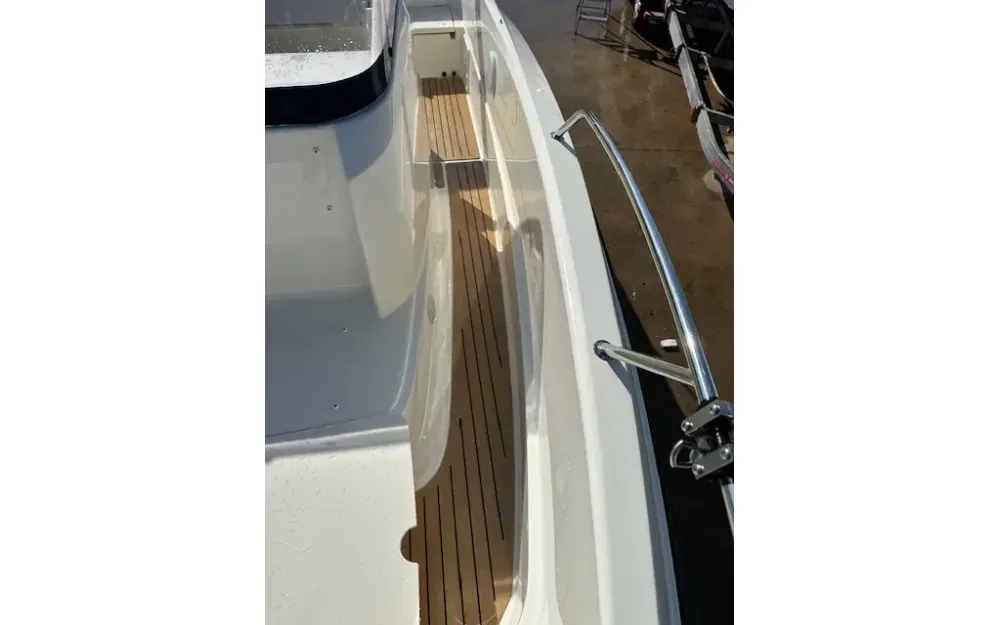 slider 23 Quicksilver Activ 675 Open