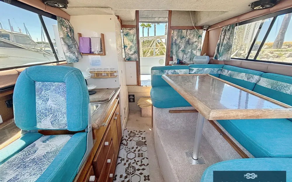 slider 9 Bayliner Cierra 2556