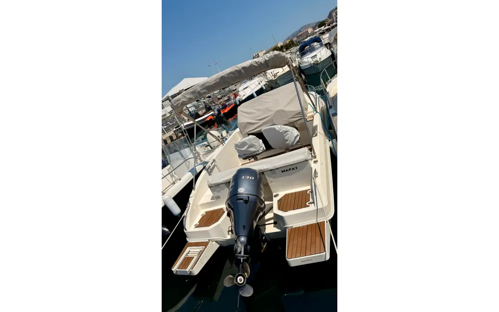 slider 1 Pacific Craft  630 SC