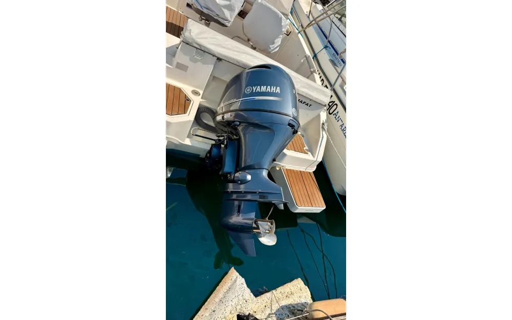 slider 5 Pacific Craft  630 SC