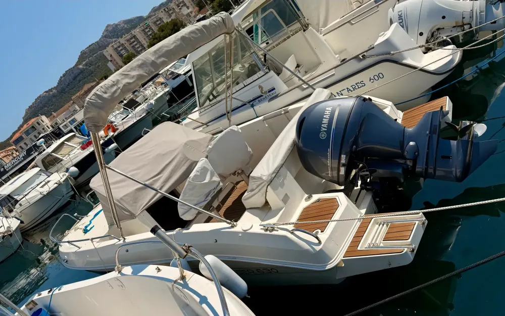 slider 0 Pacific Craft  630 SC