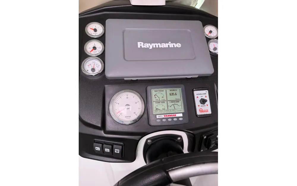 slider 7 Beneteau Antares 30 S