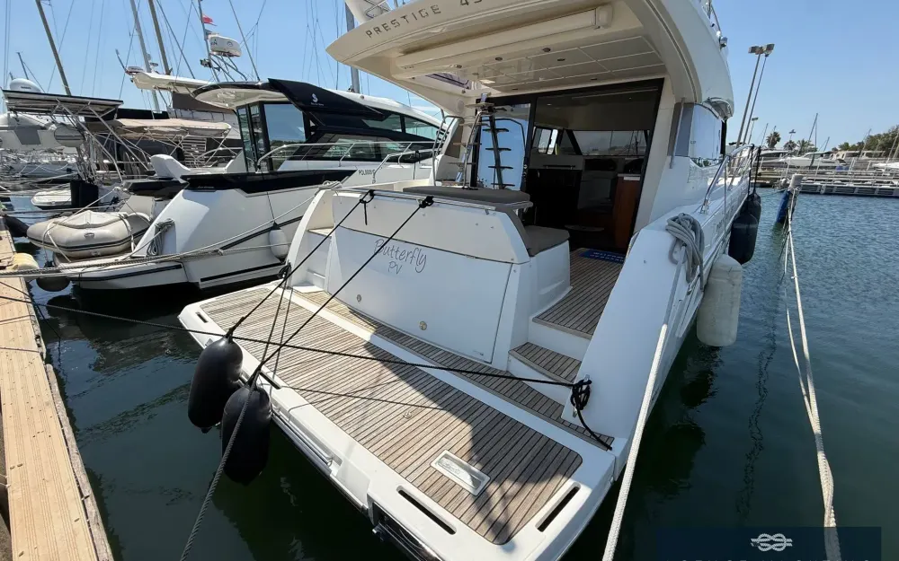 slider 26 Jeanneau Prestige 450 Fly