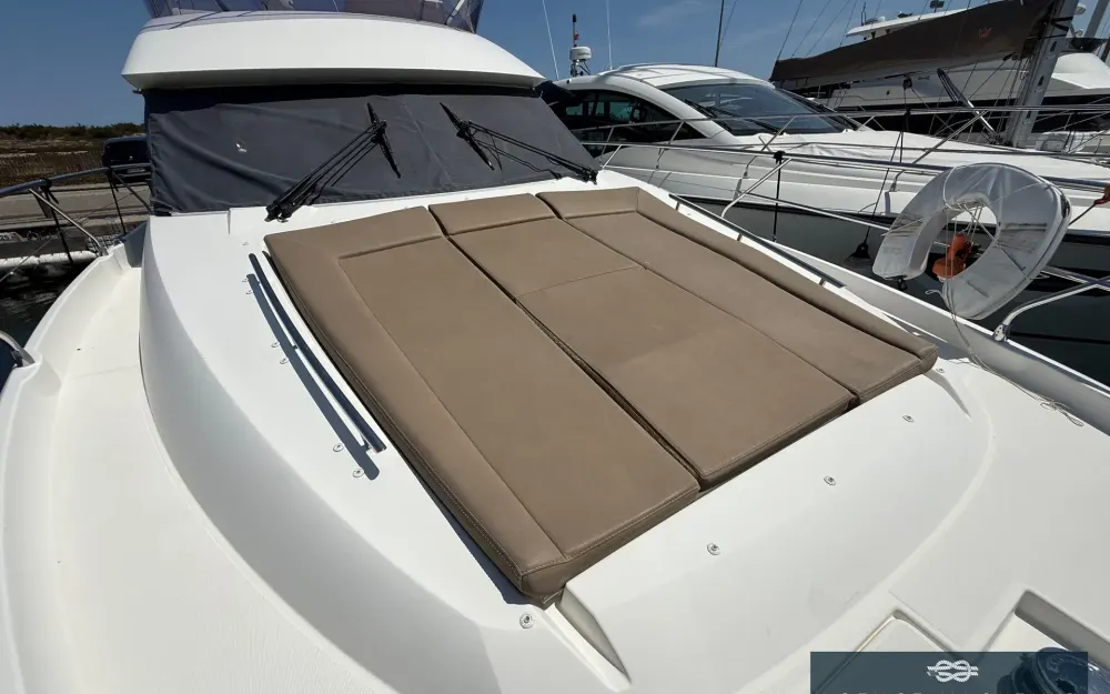 slider 44 Jeanneau Prestige 450 Fly