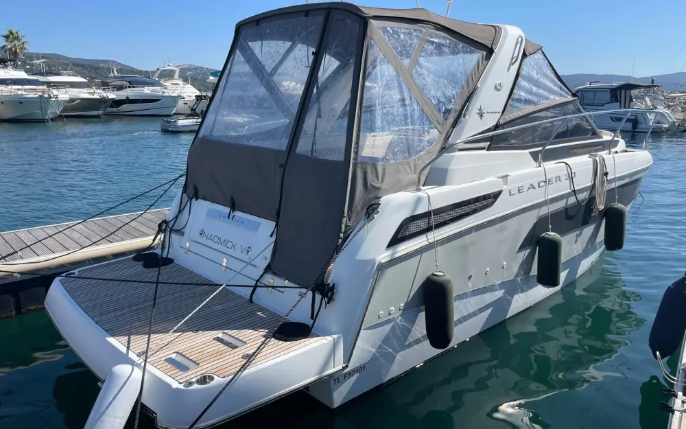 slider 12 Jeanneau Leader 30