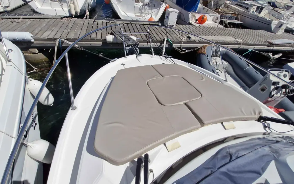 slider 16 Beneteau Antares 8.80