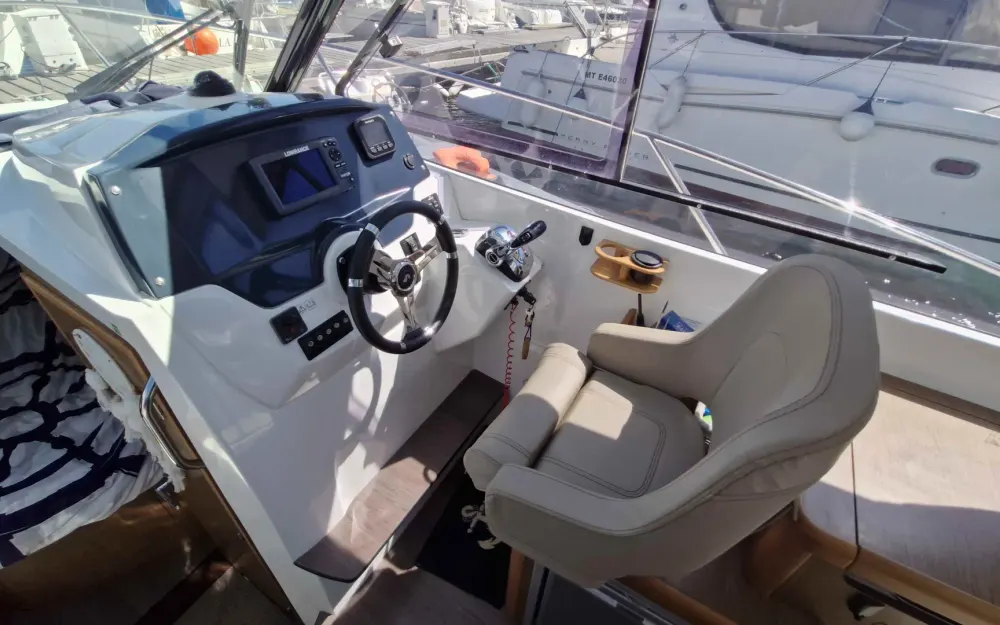 slider 8 Beneteau Antares 8.80
