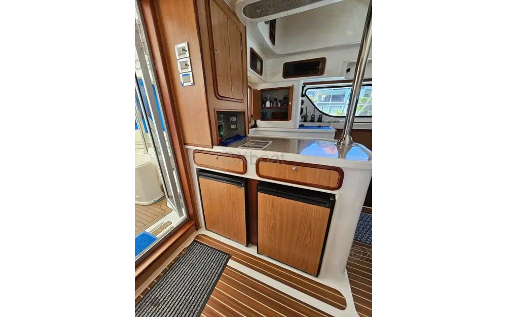 slider 10 Africat Marine Africat 420