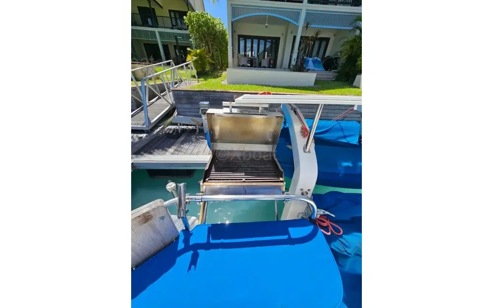 slider 6 Africat Marine Africat 420