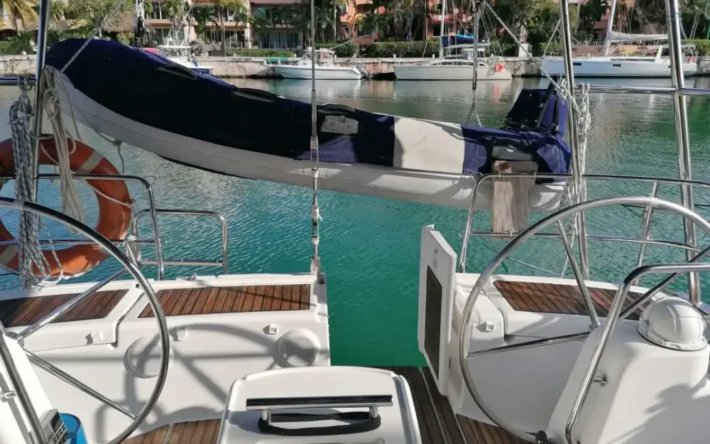 slider 3 Beneteau Oceanis 50