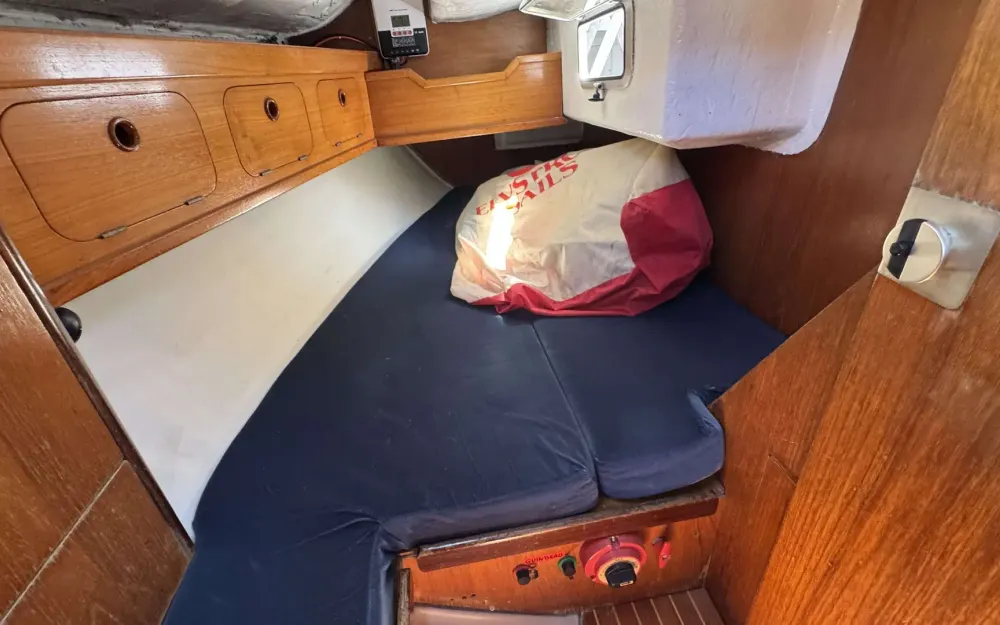 slider 11 Beneteau First 345