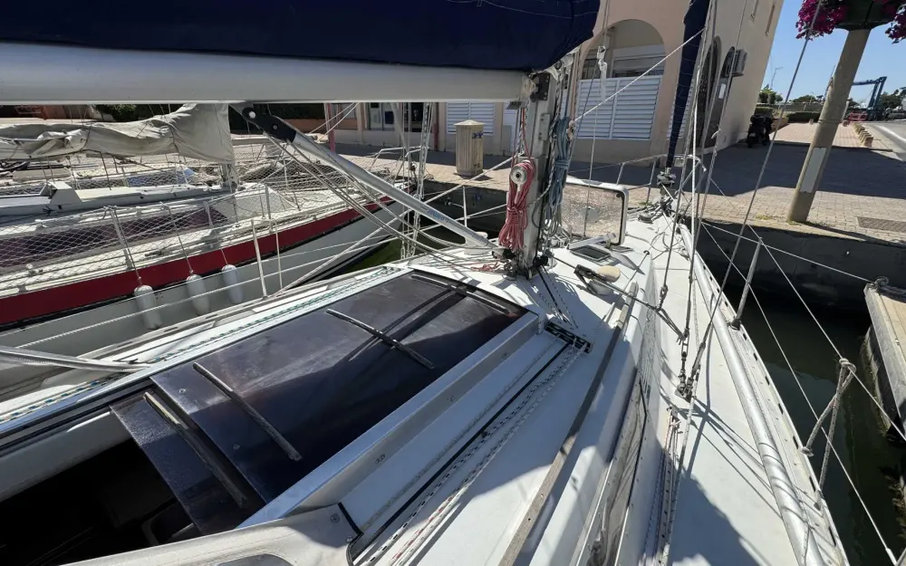 slider 3 Beneteau First 345