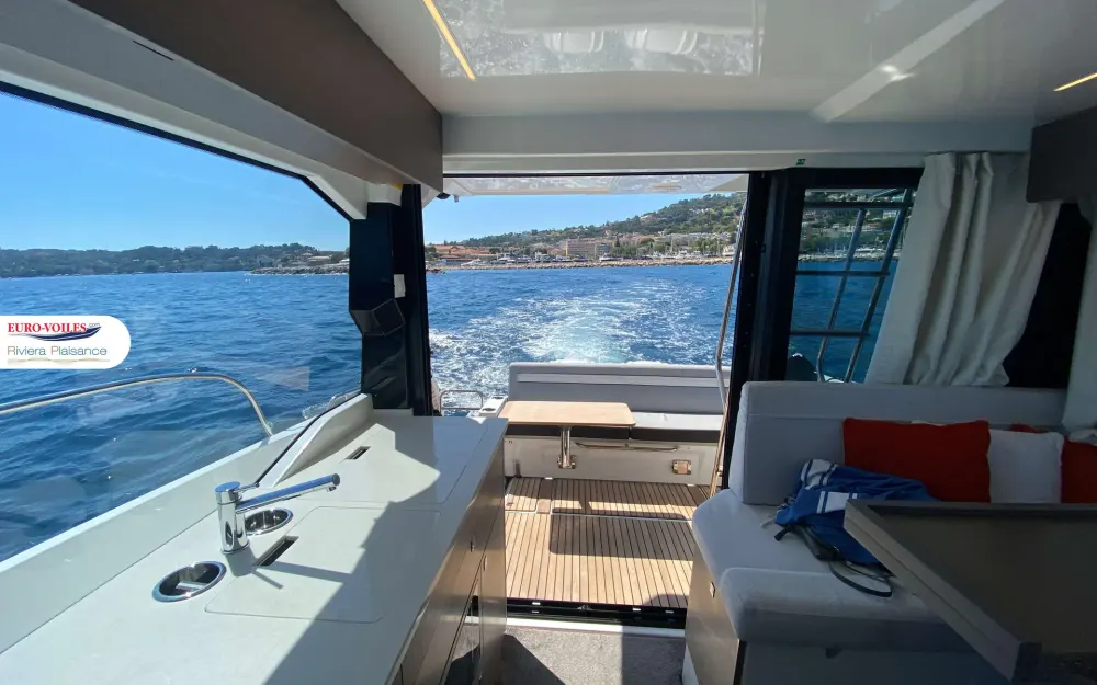 slider 3 Jeanneau Merry Fisher 1095