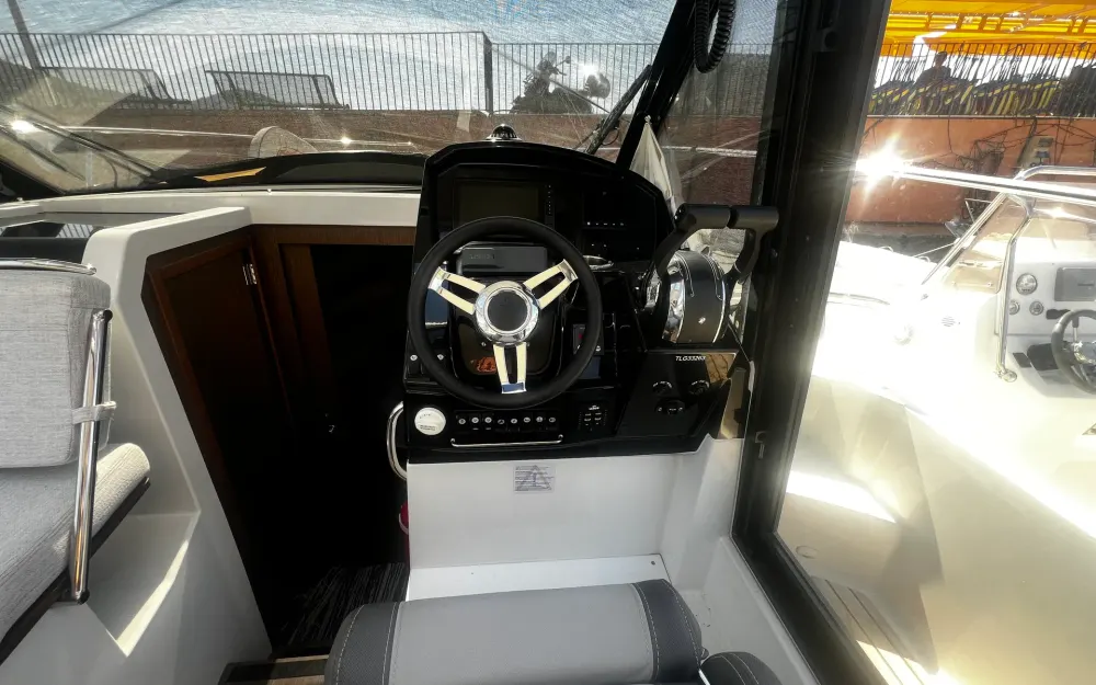 slider 20 Jeanneau Merry Fisher 895