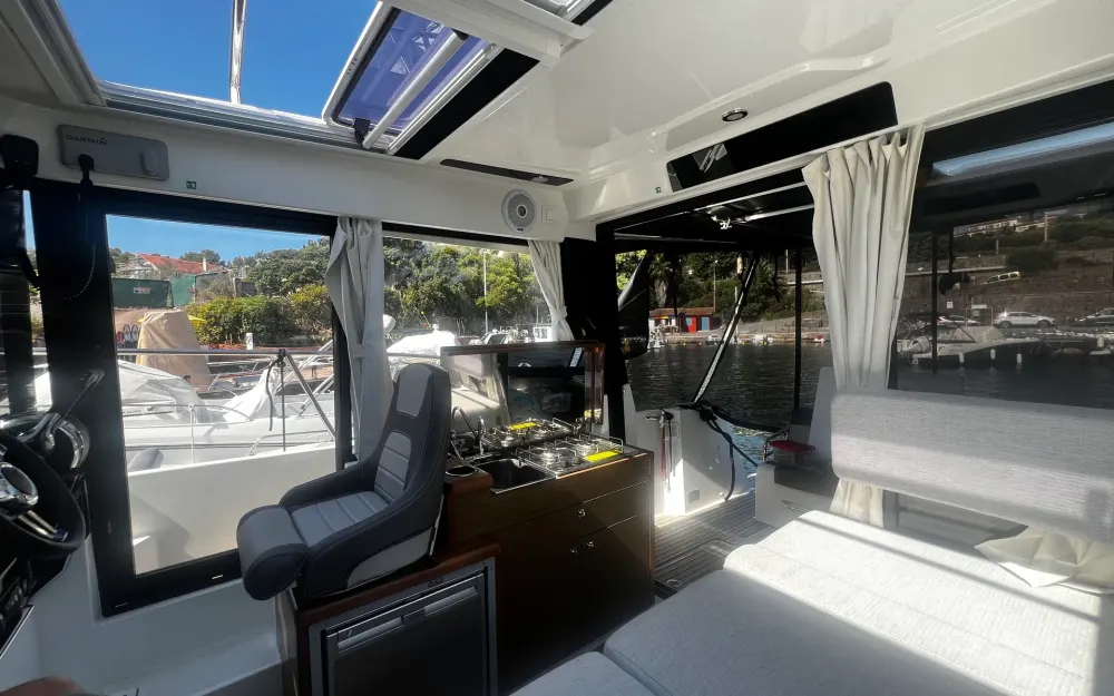 slider 28 Jeanneau Merry Fisher 895