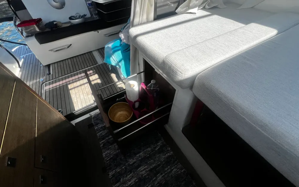 slider 33 Jeanneau Merry Fisher 895