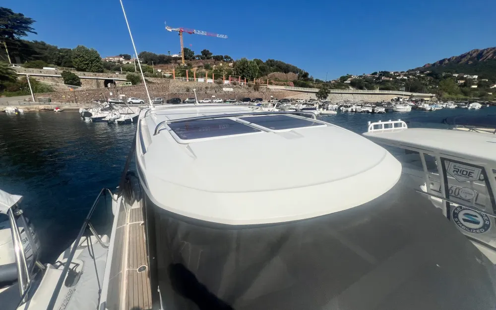 slider 5 Jeanneau Merry Fisher 895