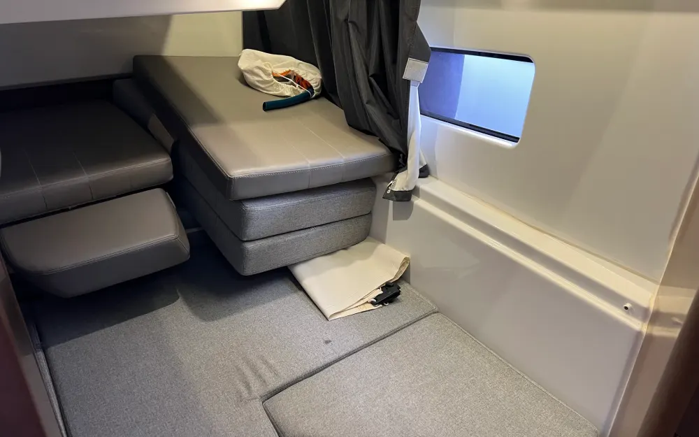 slider 11 Beneteau Antares 9 OB