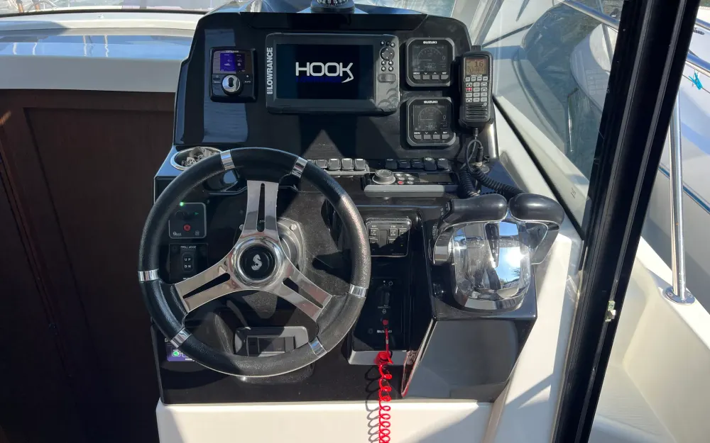 slider 13 Beneteau Antares 9 OB