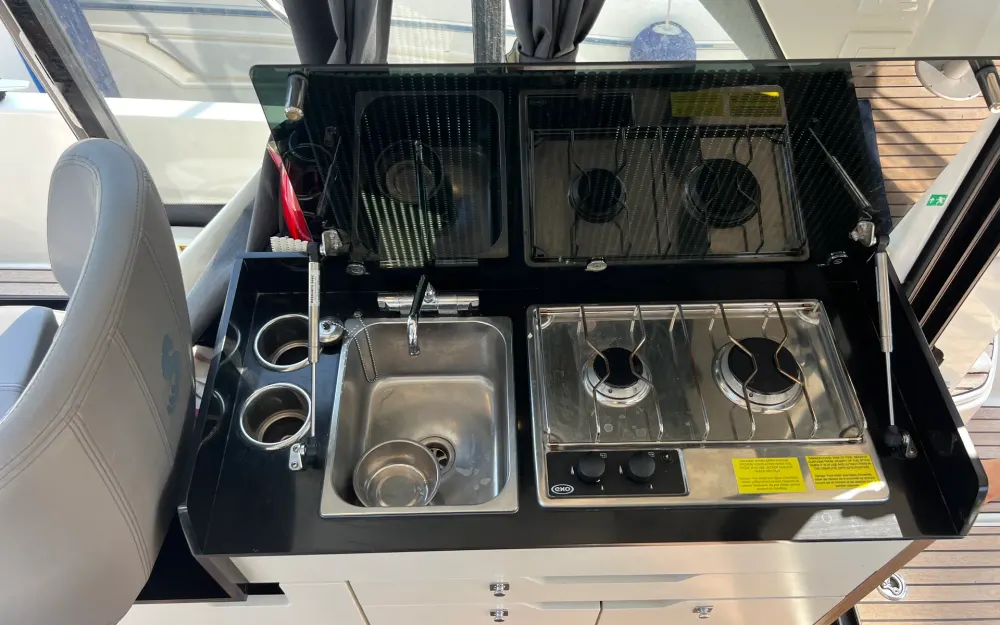slider 16 Beneteau Antares 9 OB