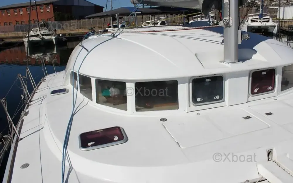slider 5 Lagoon  380