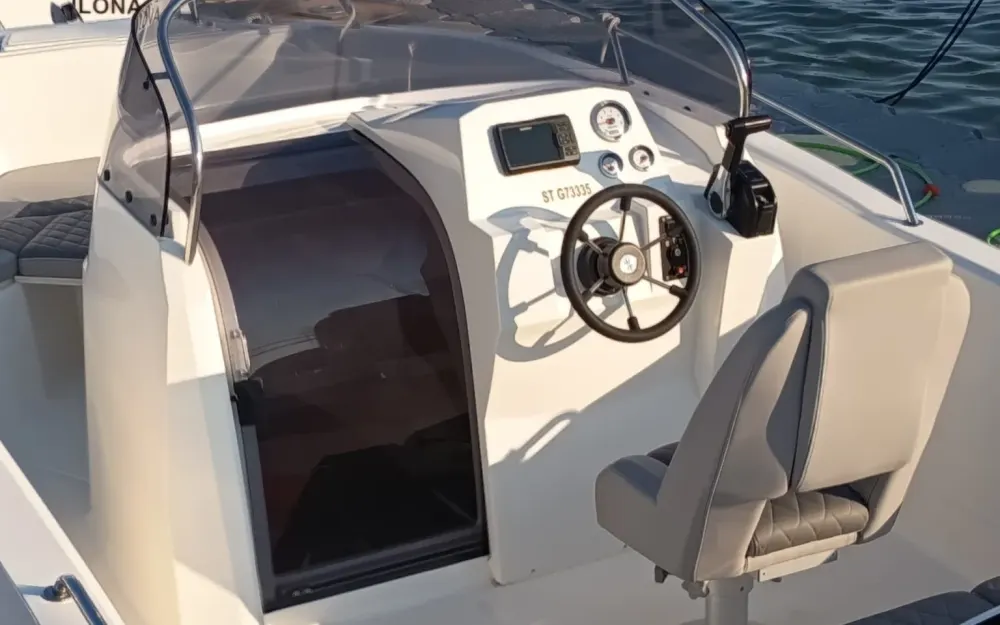 slider 1 Marine Time QX 562 Open