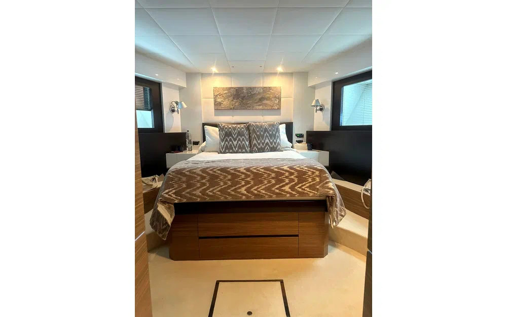 slider 26 Astondoa 76 GLX