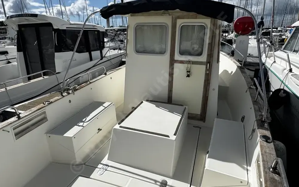 slider 5 Rhea  750 Timonier