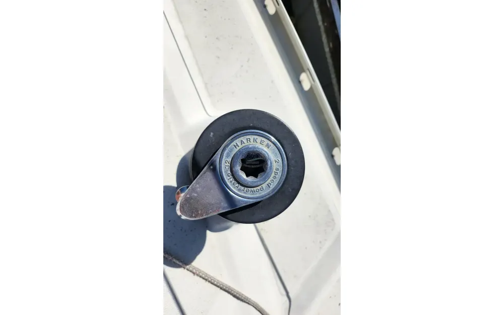 slider 11 Jeanneau Sun Odyssey 30