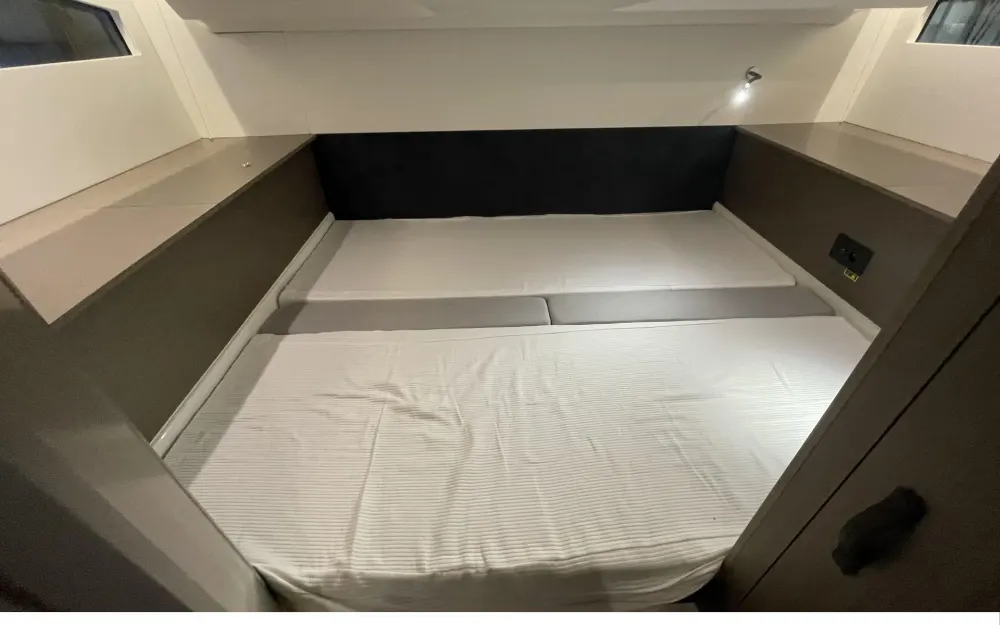 slider 12 Beneteau Gran Turismo 36