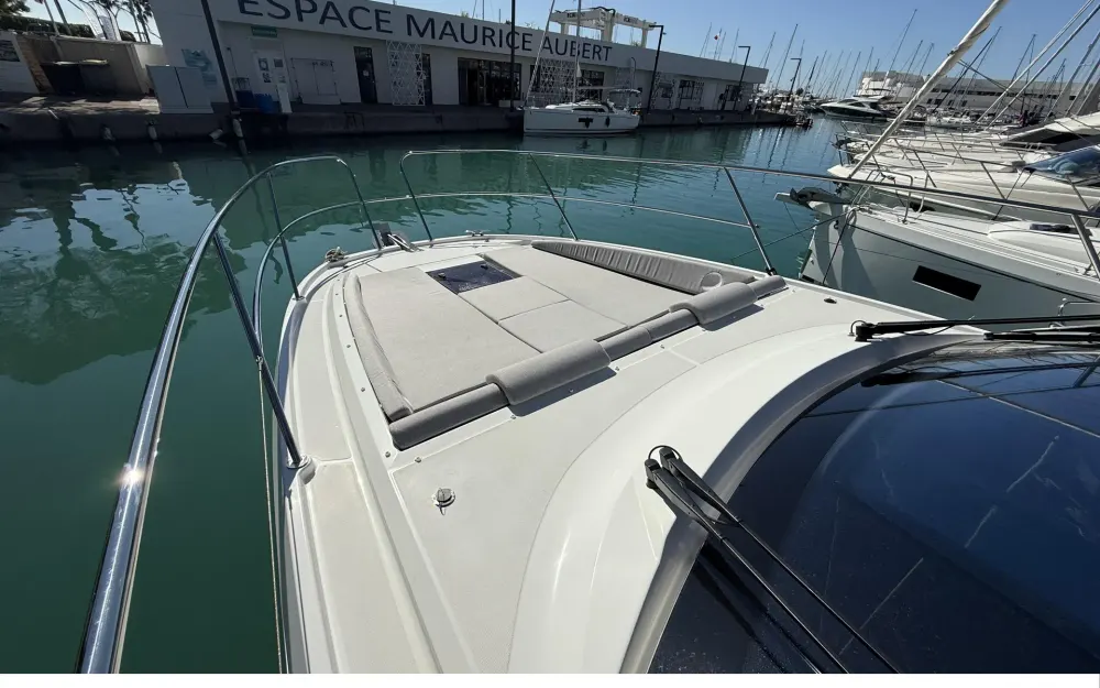 slider 27 Beneteau Gran Turismo 36