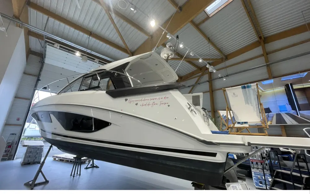 slider 3 Beneteau Gran Turismo 36