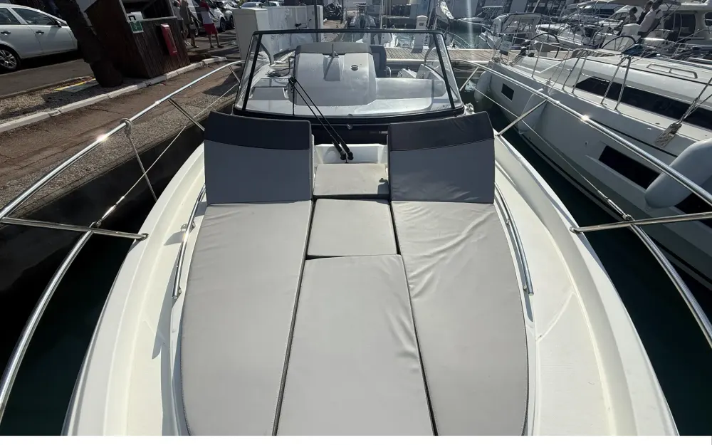 slider 22 Jeanneau Cap Camarat 10.5 WA