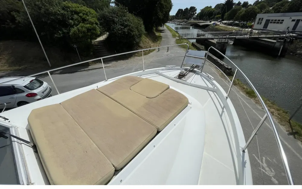 slider 9 Beneteau Swift Trawler 34