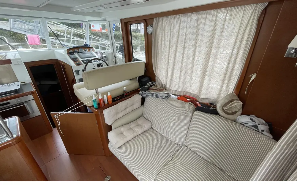 slider 11 Beneteau Swift Trawler 34