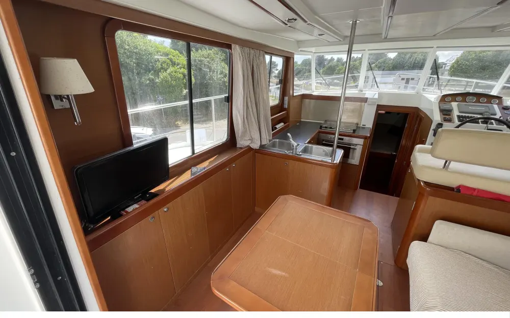 slider 12 Beneteau Swift Trawler 34